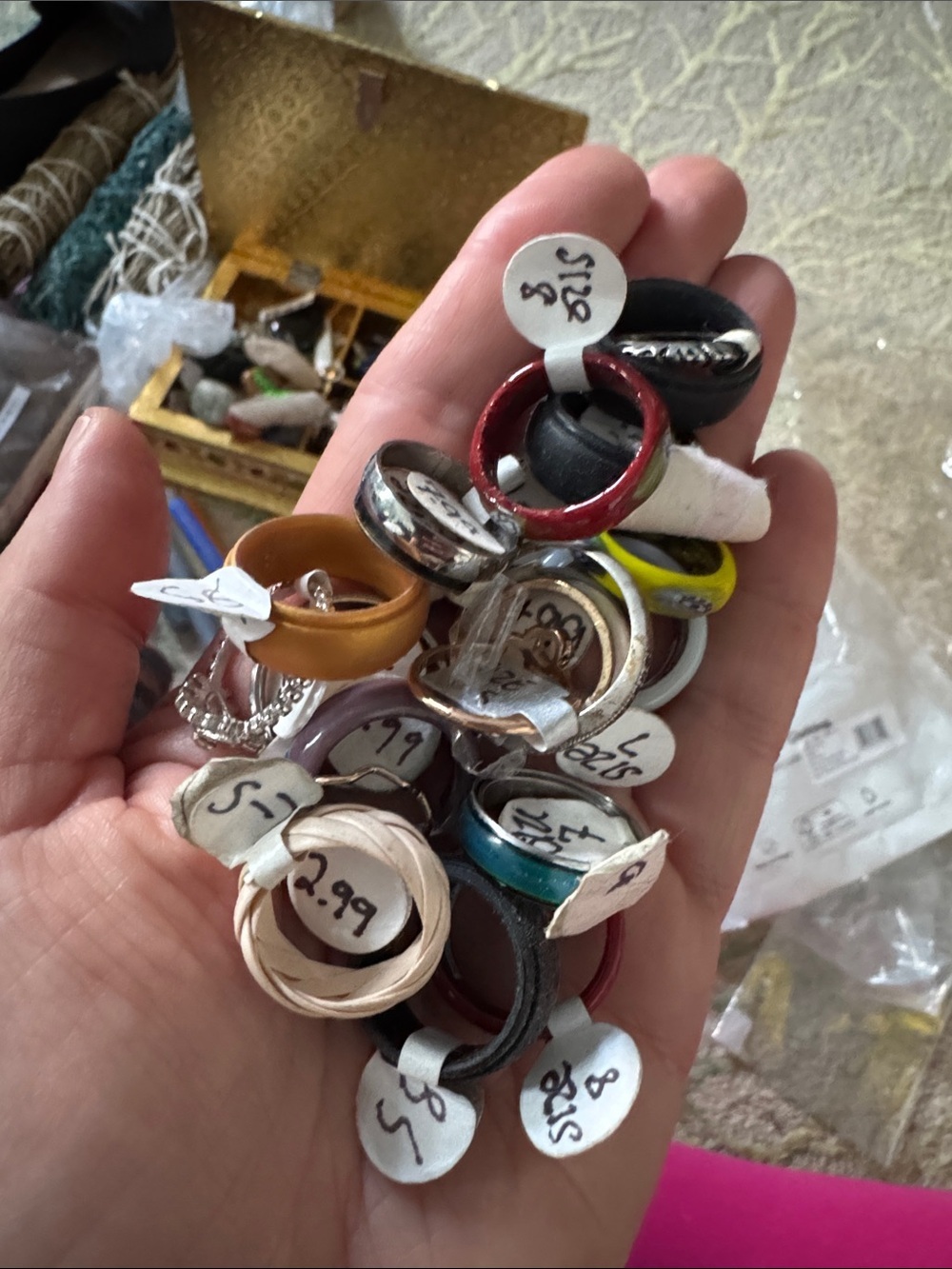 20 multi-sized rings for resale -A